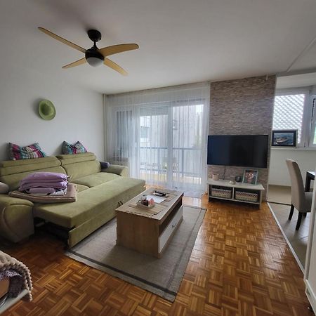 Dolly Apartment Airport Velika Gorica Luaran gambar